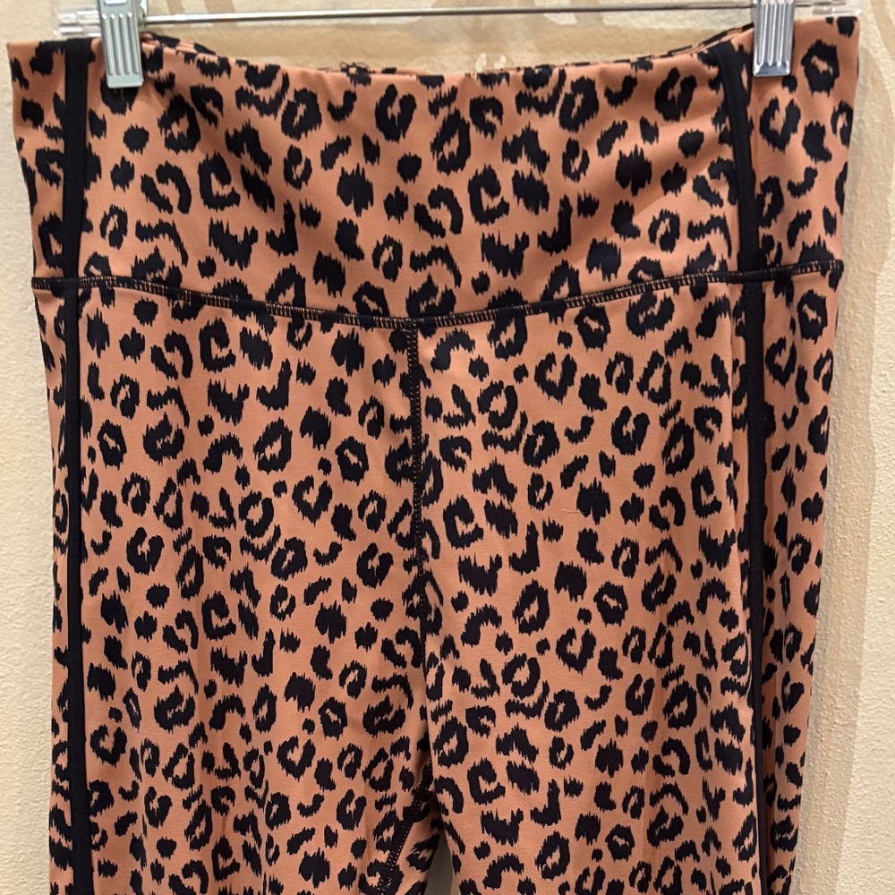 Aqua Athletic Cheetah Print Leggings